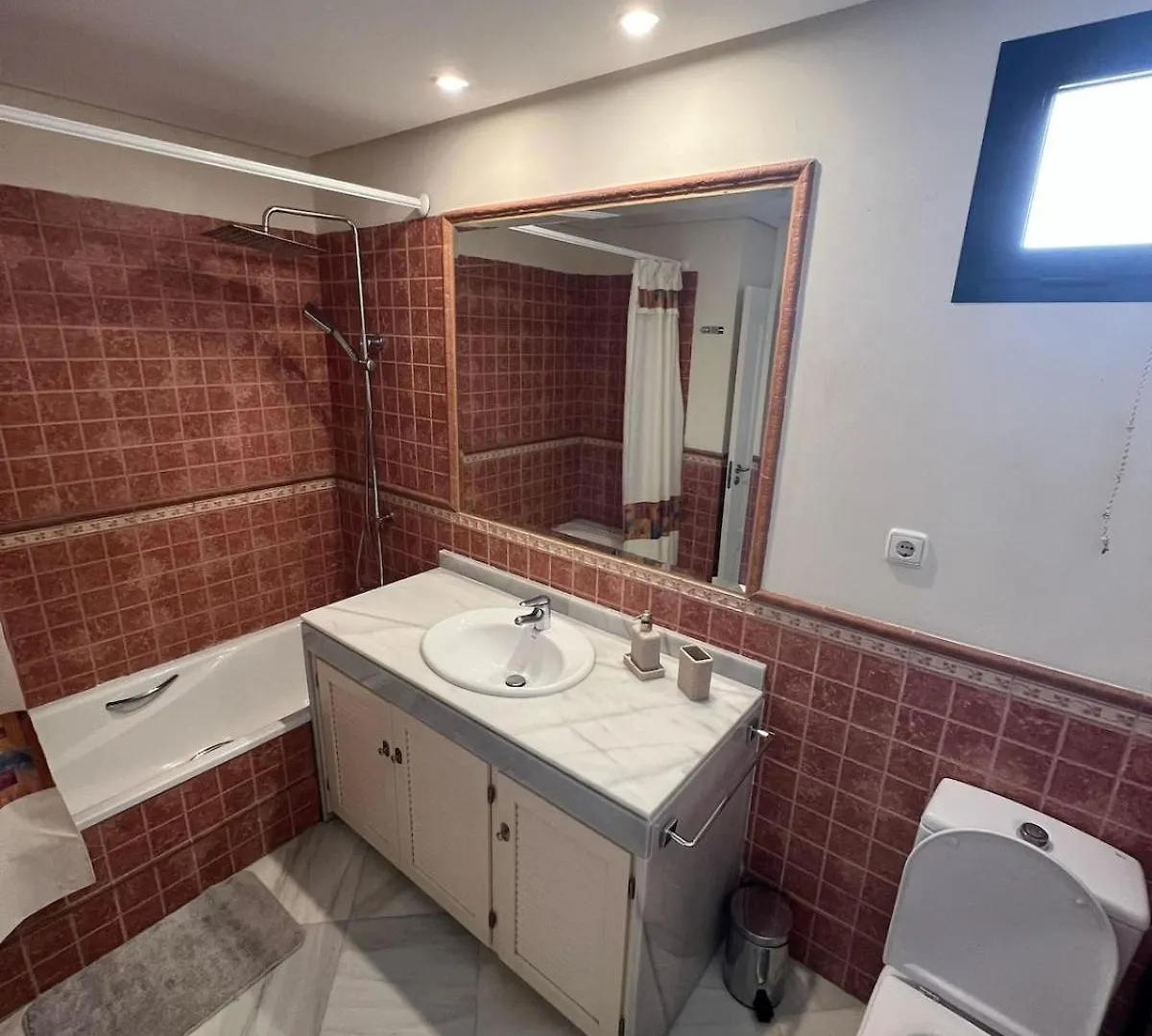 Seaview 2 Beds, La Colina Duquesa Apartman Manilva